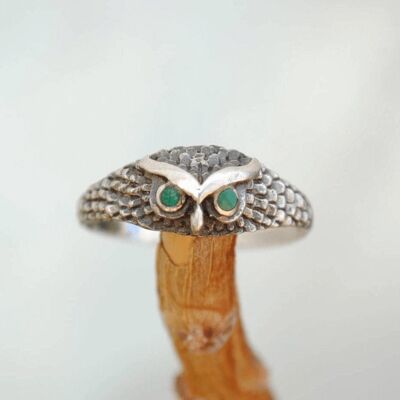 Owl ring in malachite and 925 silver