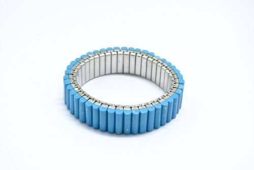 Bracelet extensible en turquoise reconstitué et acier