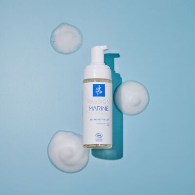 "Cleansing foam" facial cleansing foam