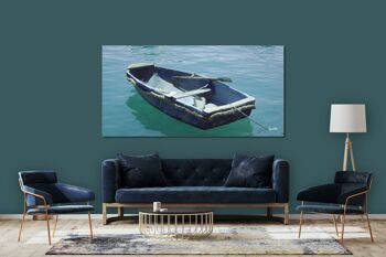 Papier peint : bateau bleu dans la mer bleue 1 - format paysage 2:1 - nombreuses tailles et matériaux - motif d'art photo exclusif comme image sur toile ou image en verre acrylique pour la décoration murale 2