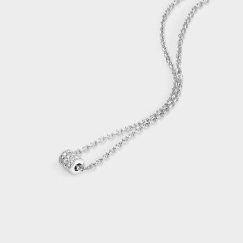 Collier en argent avec zircons en forme de tonneau 2