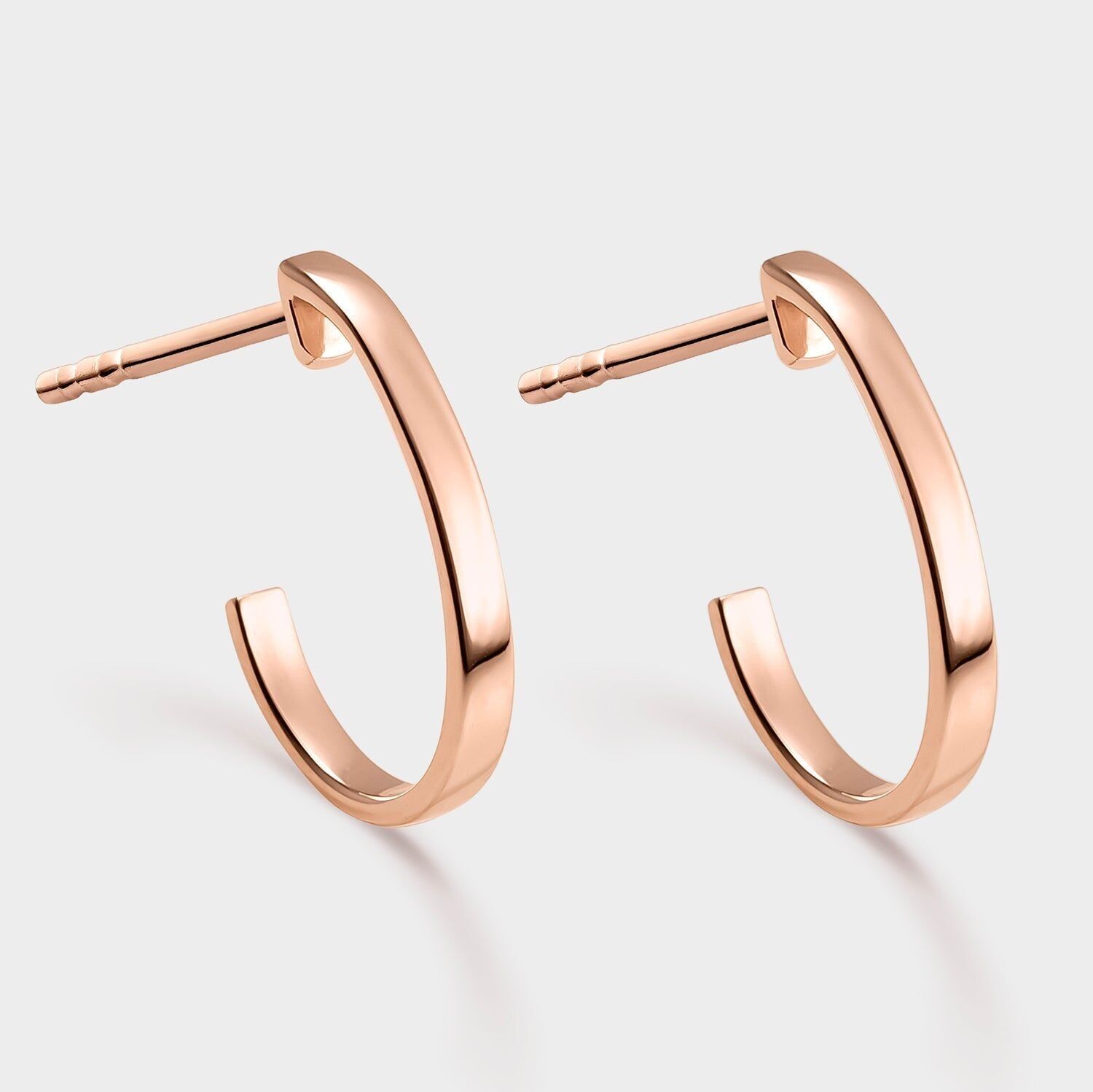 "C" open hoop earrings in rose gold