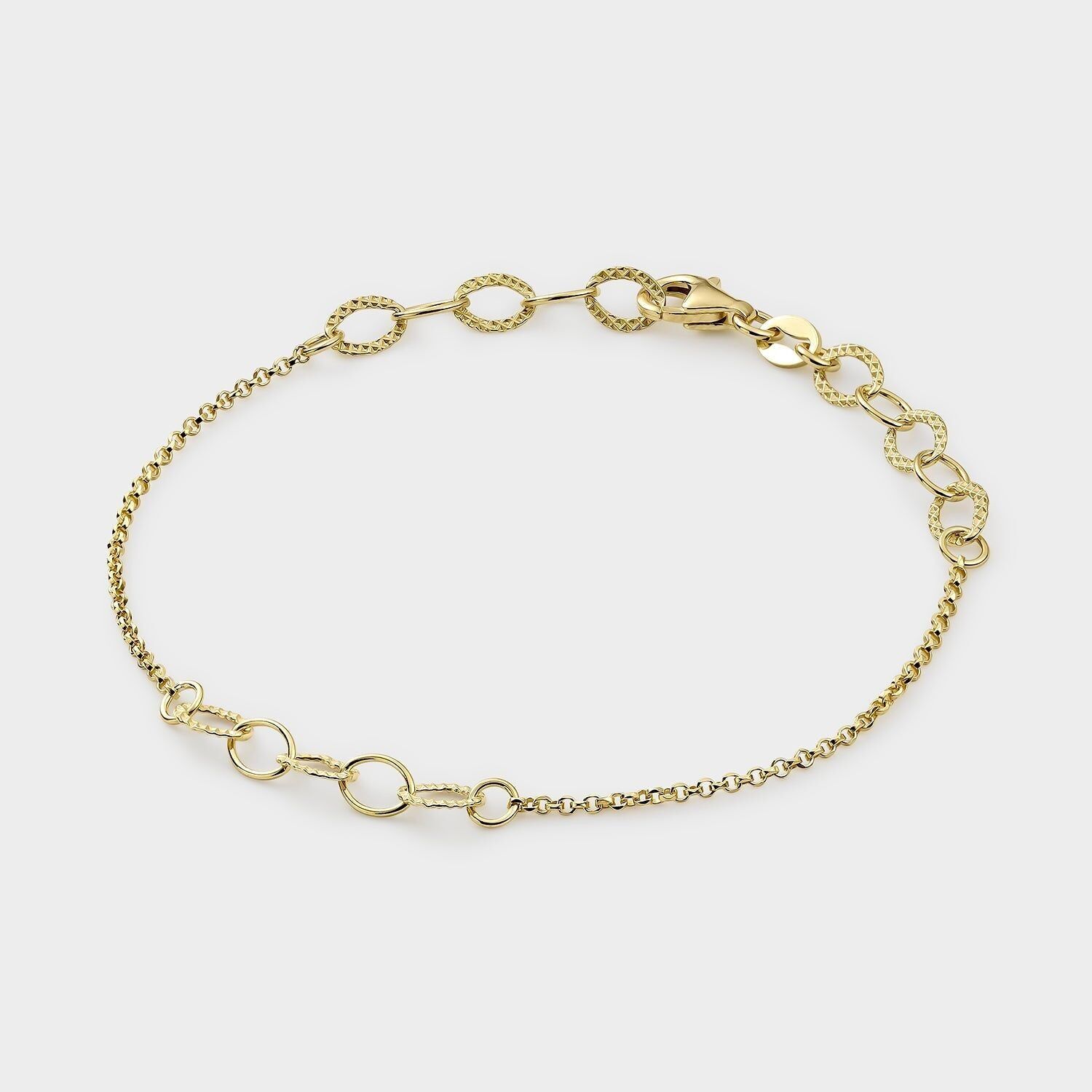 Bracciale con maglie ovali martellate e nodo