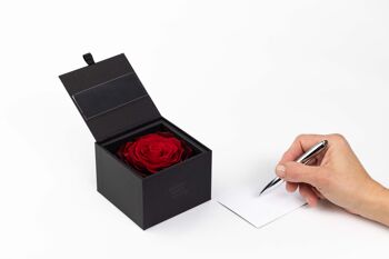 Ecrin / Box une rose rouge taille XXL préservée - Carte personnalisable - Cadeau Chic et éternel  Collection Un secret "My Love" 4