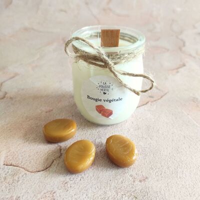 Caramel scented candle in vegetable wax