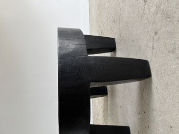 Coffee table, table basse quadripode en bois massif monoxyle noir H:39,5cm D:68cm 2