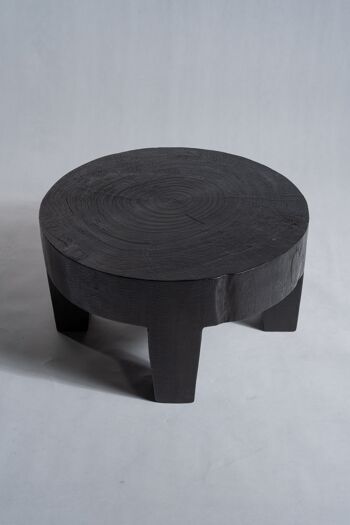 Coffee table, table basse quadripode en bois massif monoxyle noir H:39,5cm D:68cm 24