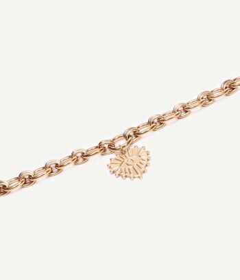 Bracelet doré à chaine large et pendentif cœur Judith | Bijoux faits main en France 4