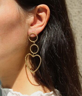 Boucles d'oreilles dorées à pendants cœur Judith | Bijoux faits main en France 4
