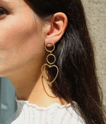 Boucles d'oreilles dorées à pendants cœur Judith | Bijoux faits main en France 5