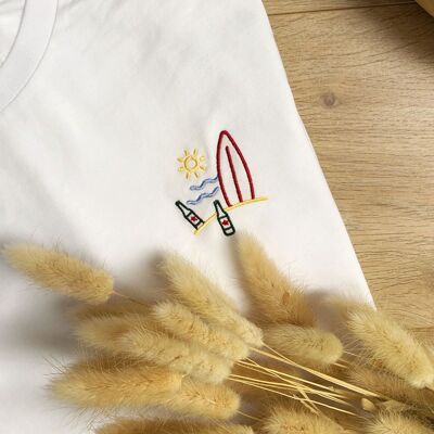 Embroidered T-shirt - Surf