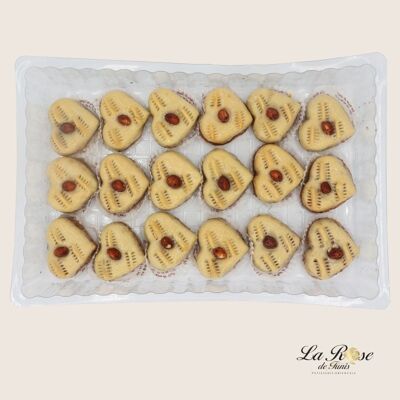 Oriental pastry Almond heart