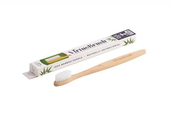 Brosse à dents adulte Flat White Medium en bambou 2