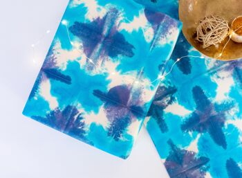 Feuille d'emballage cadeau teint à la main - Pyramidal Turquoise/Navy 2