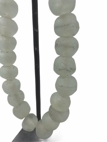 Collier de perles de verre du Ghana - M Clear 3