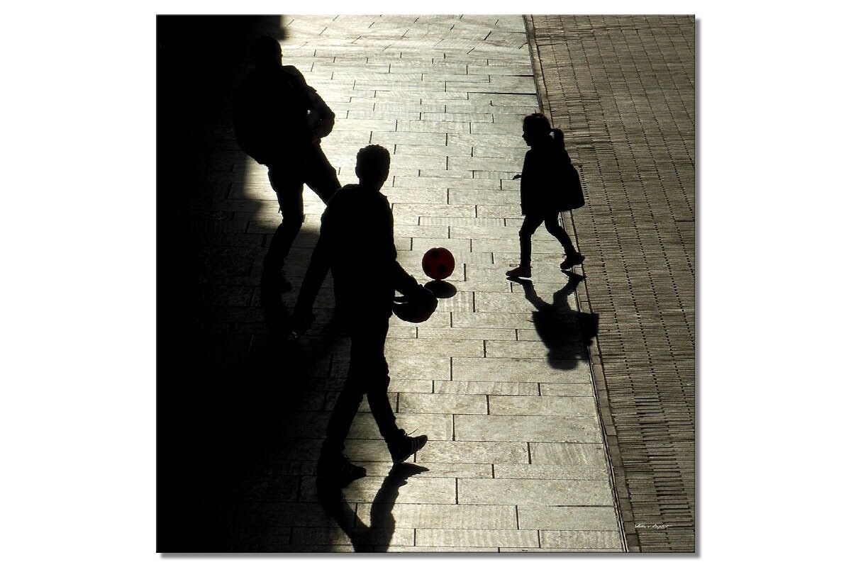 Mural: juego de sombras 7 - cuadrado 1:1 - muchos tamaños y materiales - motivo de arte fotográfico exclusivo como lienzo o imagen de vidrio acrílico para decoración de paredes