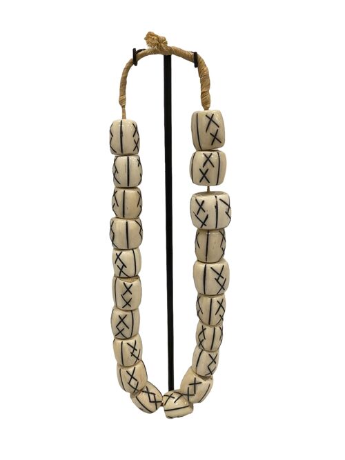 Kenya Beads - White (53.1)