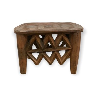 Nupe Table Stool- Square engraved (01)