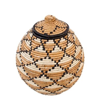 Zulu Ukhamba - traditional basket TR93