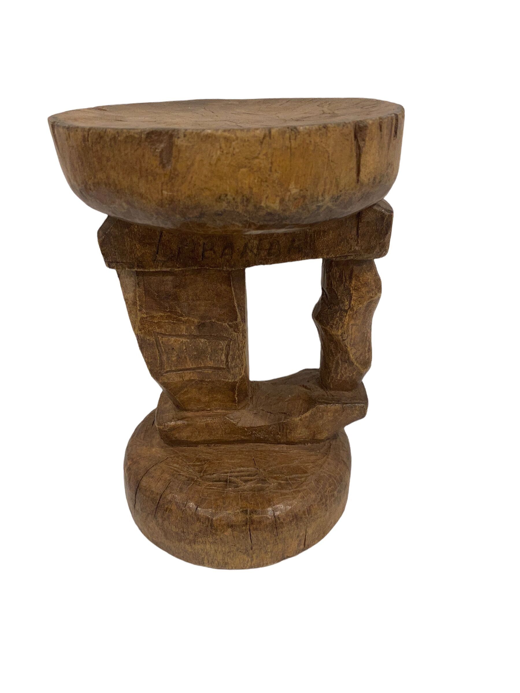 Tabouret Tonga - (6.4)