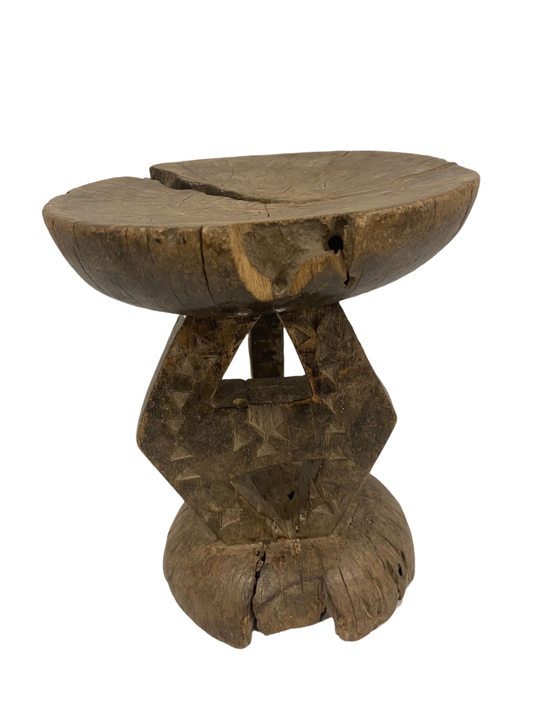 Tabouret Tonga - (6.5)