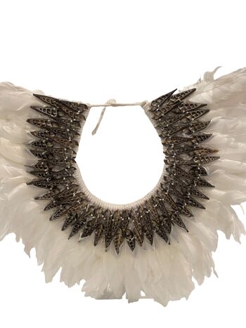 Collier plume & coquillage (22.5) blanc 1