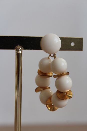 Boucles d'oreilles perles rondes blanc/doré 2