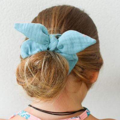 Blue polka dot children's bow scrunchie