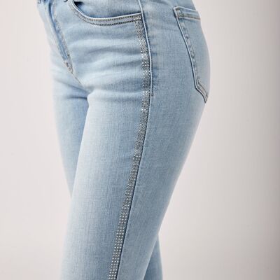 Slim-Jeans mit Strasssteinen - Brit