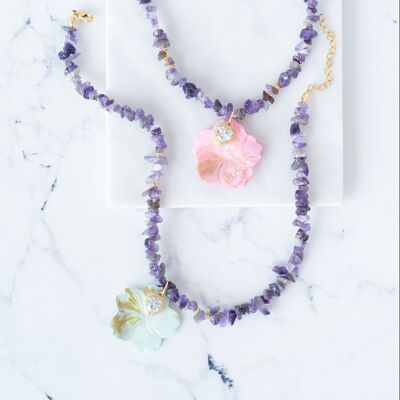 Amethyst chips with filntisi flower and heart