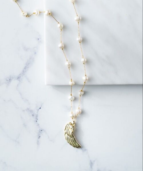 Angel wing pearl rosario