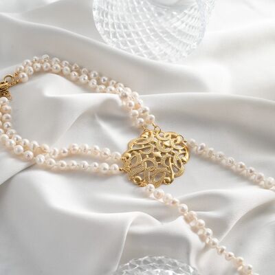 Rosario doppio girocollo in perle con charm oro
