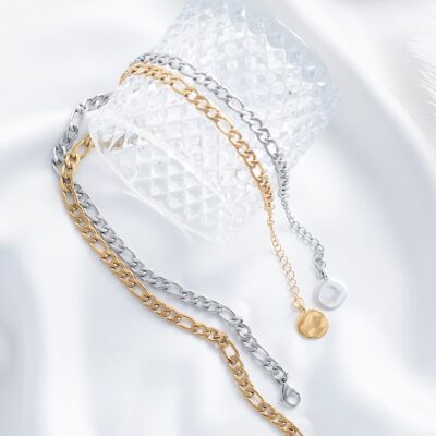 Flache Halskette aus Figaro-Stahl