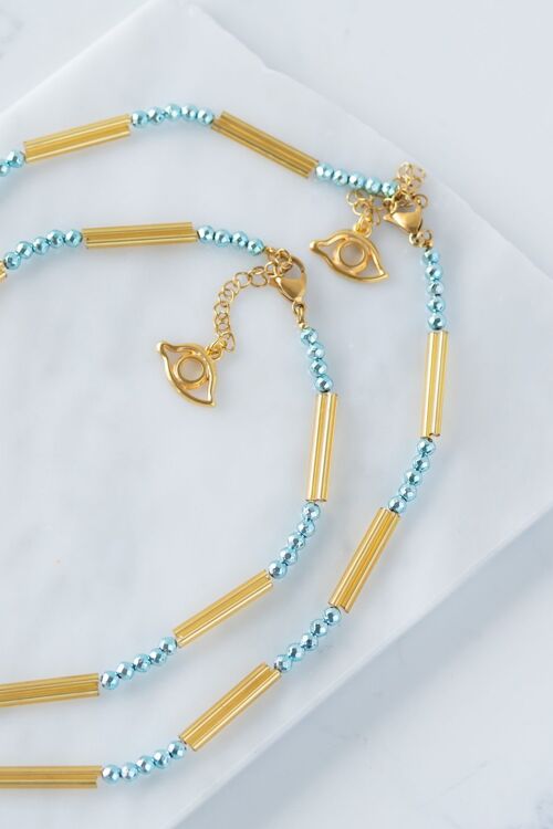 Gold tube necklace set