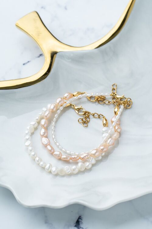 Pearl bracelets