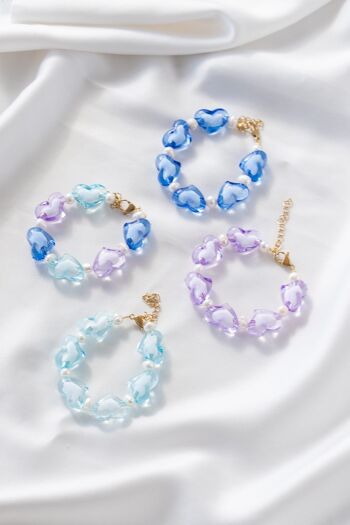 Bracelets de perles avec des coeurs colorés 1