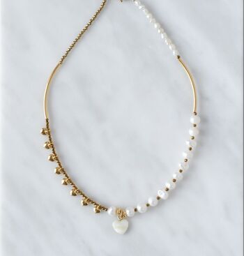 Collier de perles avec coeur filntisi et perles d'hématite 1