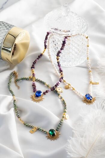 Colliers de perles avec cristaux et breloques 3