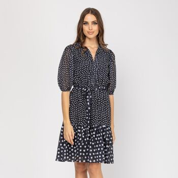 Robe courte avec taille élastique 1