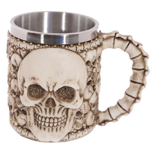 Decorative Multi Skull with Skull Emblem Tankard