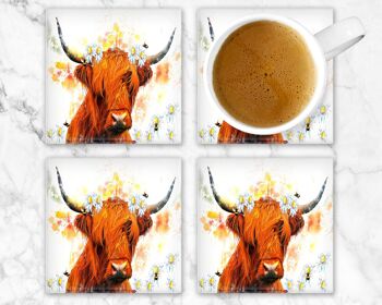 Highland Cow Daisies and Bees Glass Coaster, Porte-boissons, Colorful Coo's, Ecosse, Cadeau écossais, Highland Cow Gift 2