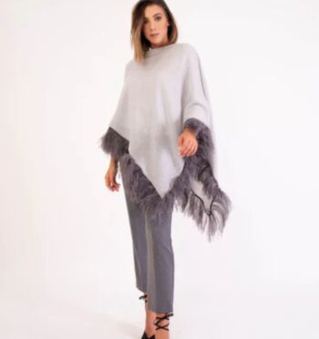 Poncho en plumes Catherine 1