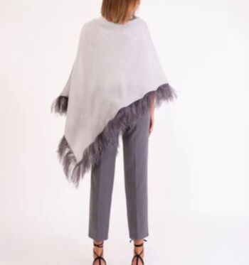 Poncho en plumes Catherine 2