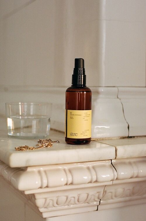 Oil | For care, massage & intimacy  | 100 ml.