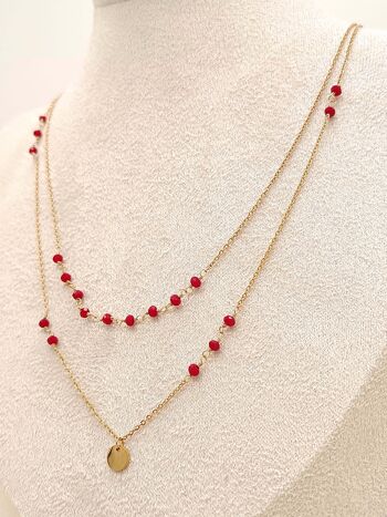 Collier double chaîne avec perles rouges 2