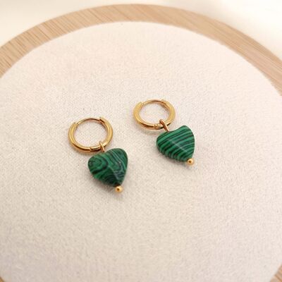 Mini hoop earrings with green heart pendant