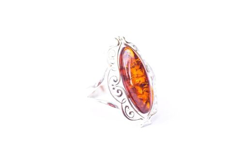 Decorative Victorian Baltic Amber Ring