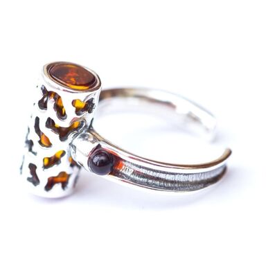 Urban Amber Fashion Ring