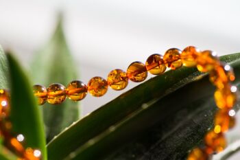 Bracelet de perles de sphère d'ambre classique 4