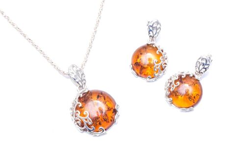 Filigree Amber Pendant & Earrings Jewellery Set